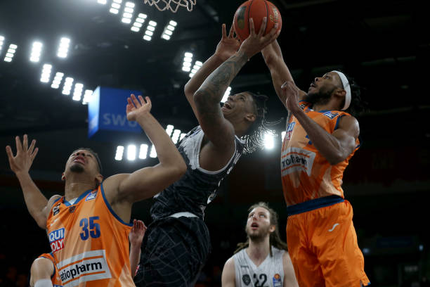 更需要通过 更需要通过