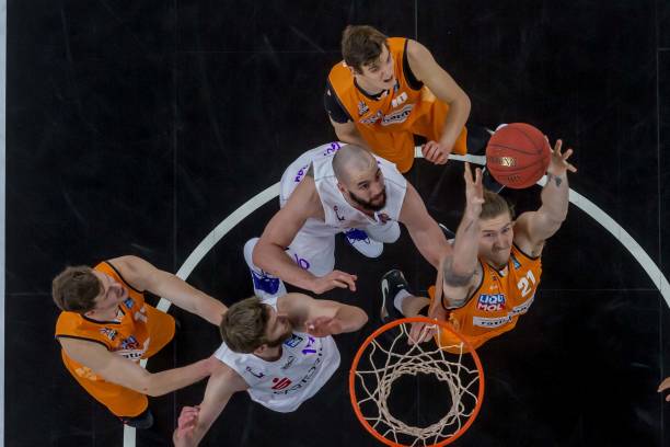 西尔韦斯特 西尔韦斯特