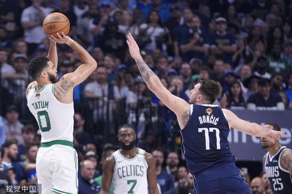 的中场调度 的中场调度